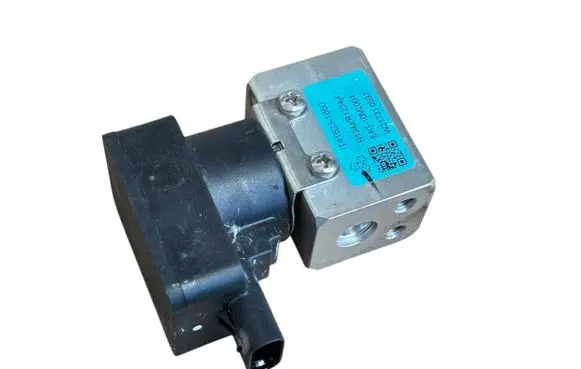 Air conditioning (A/C) expansion valve