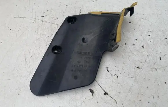 Mercedes-Benz CLS C218 X218 Other front door trim element A2187230308
