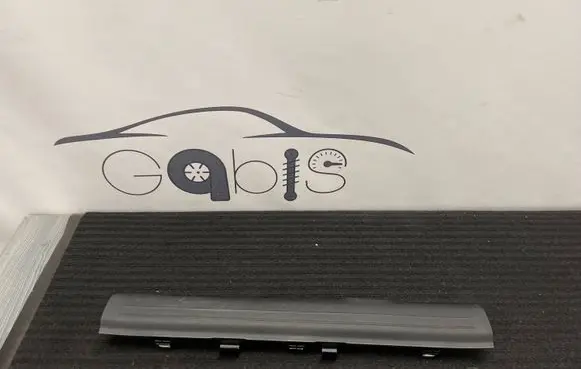 KIA Sorento IV Front sill trim cover 85870-P2000 85870P2000