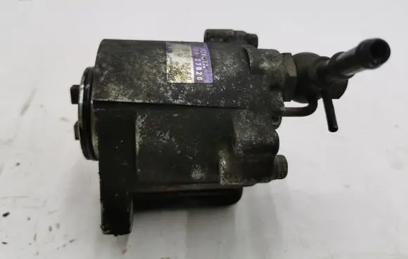 Toyota Corolla Verso AR10 Vacuum pump 2930027020 0810002740