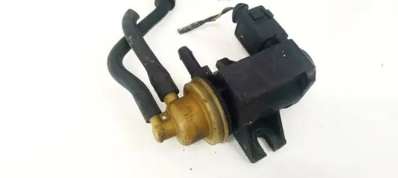 Skoda Superb B6 (3T) Turbo solenoid valve 03L131051BJ