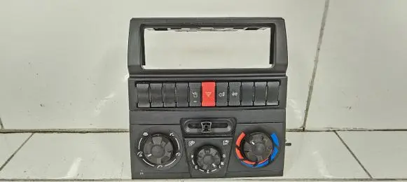 Iveco Daily 3rd gen Climate control unit 112542000