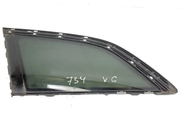 Audi Q7 4L Rear side window 4L0945299