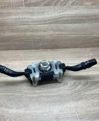 Mazda 6 Wiper turn signal indicator stalk/switch 17D255 17B122D GJ6E