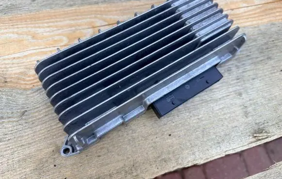 Audi A6 S6 C6 4F Sound amplifier 4F0910223K