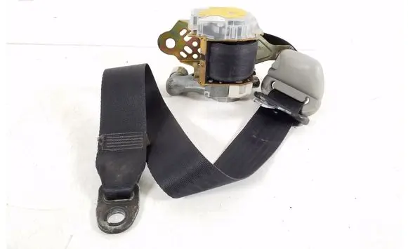 Toyota Corolla Verso E121 Front seatbelt 73210-13240
