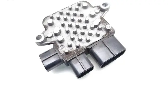 Nissan Leaf I (ZE0) Fan control module 21493B210B