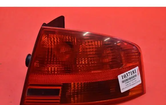 Audi A4 S4 B7 8E 8H Rear/tail lights 8E5945096