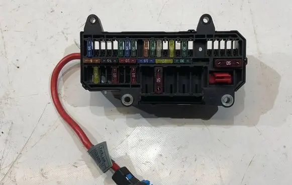 BMW 7 E65 E66 Fuse module 69005830
