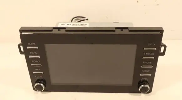 Toyota Yaris XP210 Radio/CD/DVD/GPS head unit 861400D581
