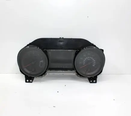 Ford Mustang VI Speedometer (instrument cluster) GR3T10849AE