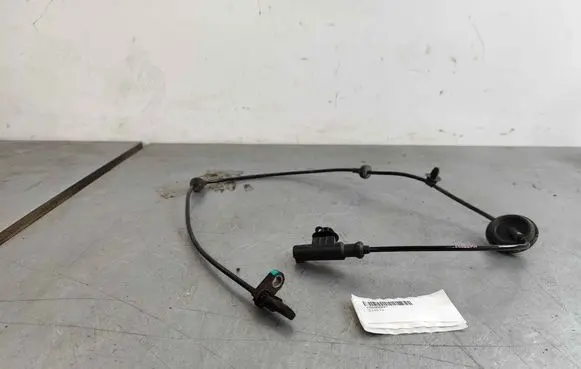 MG MG5 II ABS wheel speed sensor 10699897