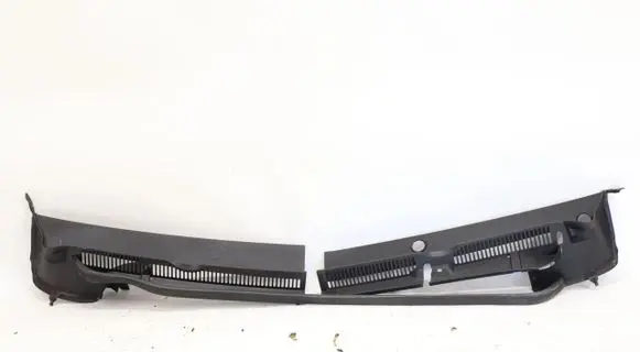 Volkswagen Touran III Wiper trim 5TB819403D