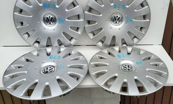 Volkswagen Golf VI Other exterior part 1K0601147G