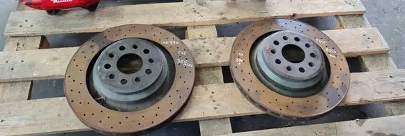 Maserati Quattroporte Brake discs and calipers set 