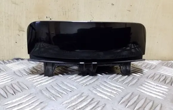 Ashtray (front)