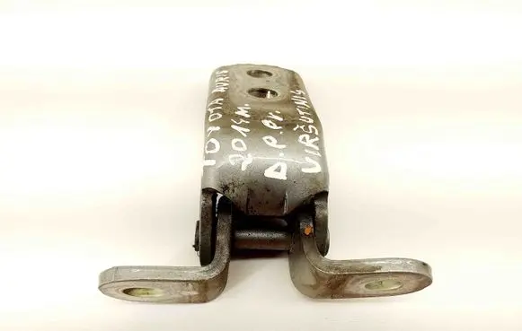 Toyota Auris E180 Front door upper hinge