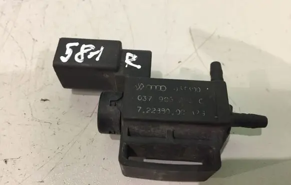 Volkswagen Golf V Turbo solenoid valve 037906283C