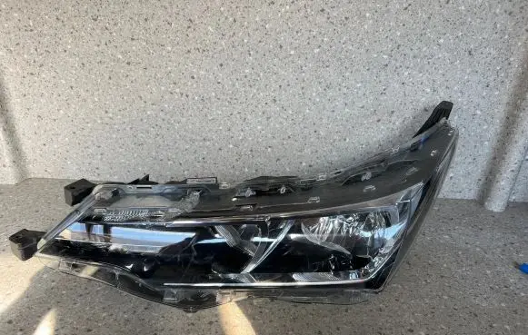 Toyota Corolla E160 E170 Headlight/headlamp 8117002L50 200396847 17339S