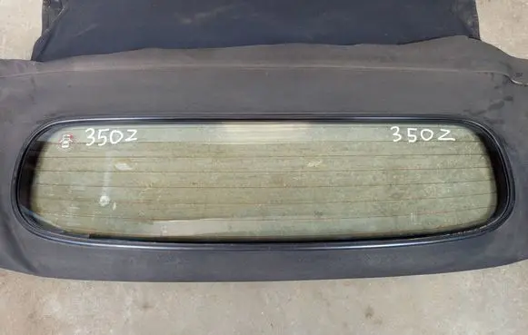 Nissan 350Z Rear side window NISSANSZYBA