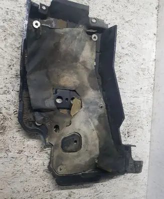 Subaru Legacy Engine splash shield/under tray