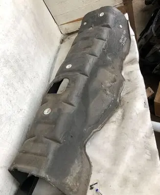 Infiniti Q50 Exhaust heat shield