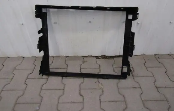 Radiator trim