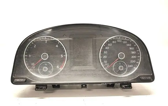 Volkswagen Caddy Speedometer (instrument cluster) 2K0920866C