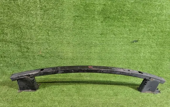 Nissan Qashqai J12 Front bumper support beam