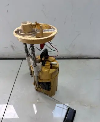 BMW X5 E70 In-tank fuel pump 