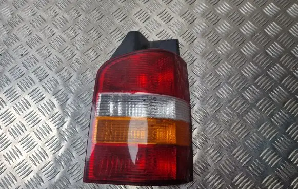 Volkswagen Transporter - Caravelle T5 Rear/tail lights 08241610