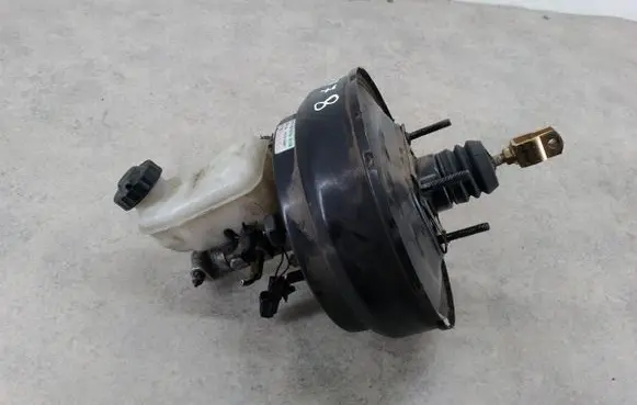 KIA Sorento Brake booster 