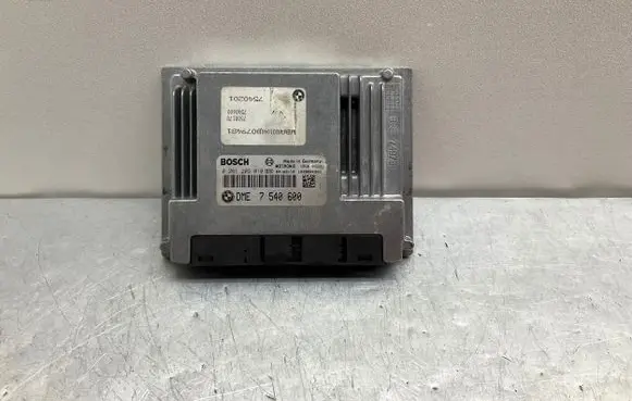 BMW 5 E60 E61 Engine control unit/module 7540600 1039S04986 0261209010
