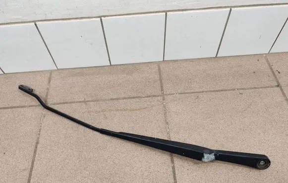 Skoda Fabia Mk1 (6Y) Front wiper blade arm 6Y1955410