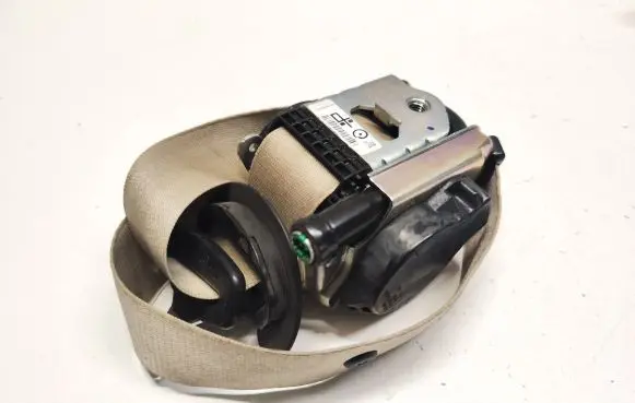 BMW X5 F15 Front seatbelt 7343632