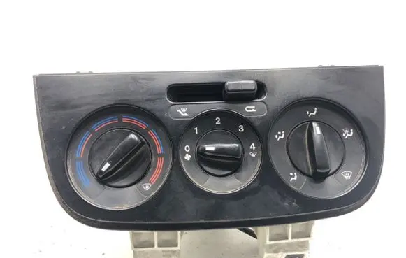 Peugeot Bipper Interior fan control switch 
