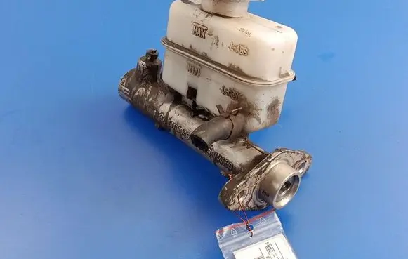 Hyundai Santa Fe Master brake cylinder