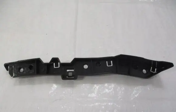 Peugeot Rifter Fender mounting bracket 9821847180