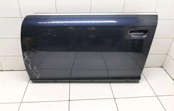 Audi A6 S6 C6 4F Front door