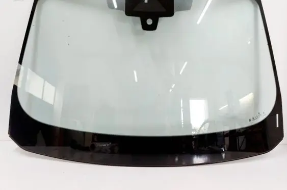 BMW iX1 Front windscreen/windshield window 