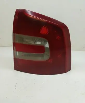 Skoda Octavia Mk2 (1Z) Rear/tail lights 1Z9945