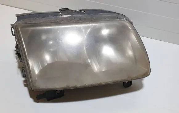 Volkswagen Polo III 6N 6N2 6NF Headlight/headlamp 96382000