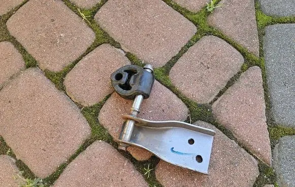 Toyota Aygo X Exhaust gas pipe 17565-28020--