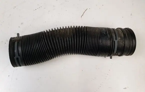 Volkswagen New Beetle Air intake hose/pipe 1J0129684C