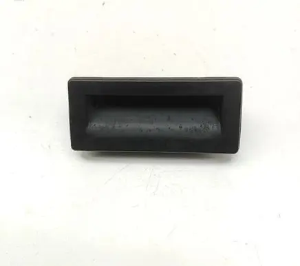 Audi A4 Allroad B9 Tailgate/boot open switch button 3V0827566