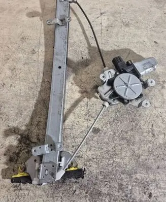 Mitsubishi Lancer Rear door window regulator with motor 402190