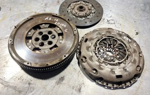 Audi A3 S3 A3 Sportback 8P Clutch set kit 03l105266 022141031s