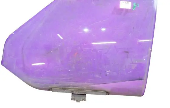 Volkswagen Transporter - Caravelle T4 Front door window glass four-door