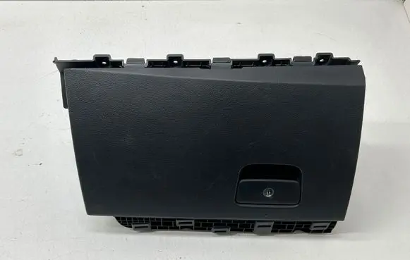 Dodge Durango III Glove box P01531039BL 98146211939