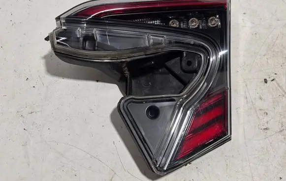 Toyota C-HR I Tailgate rear/tail lights 81580F4021 30052018 17768F